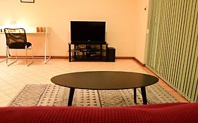 Spacious Studio In Alicesprings Queenbed+Ksairbed